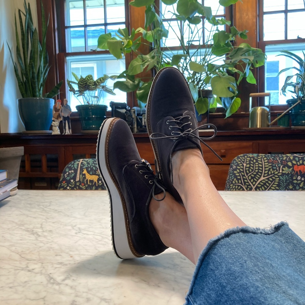 FREE SHIPPING Stone blue velvet lace up oxfords